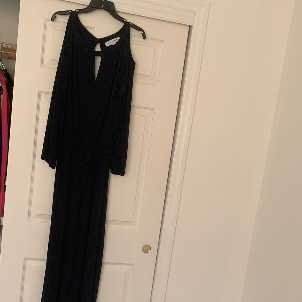 Emma & Michele Navy Blue Cold-Shoulder Belted Jumpsuit